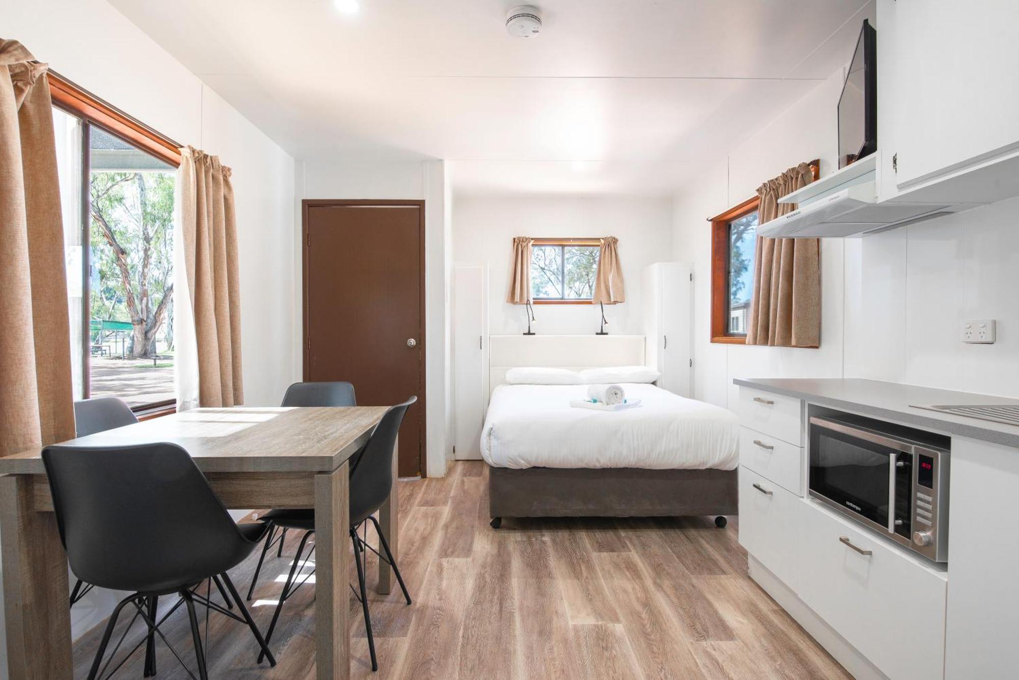 Echo Holiday Parks - Renmark Bagian luar foto
