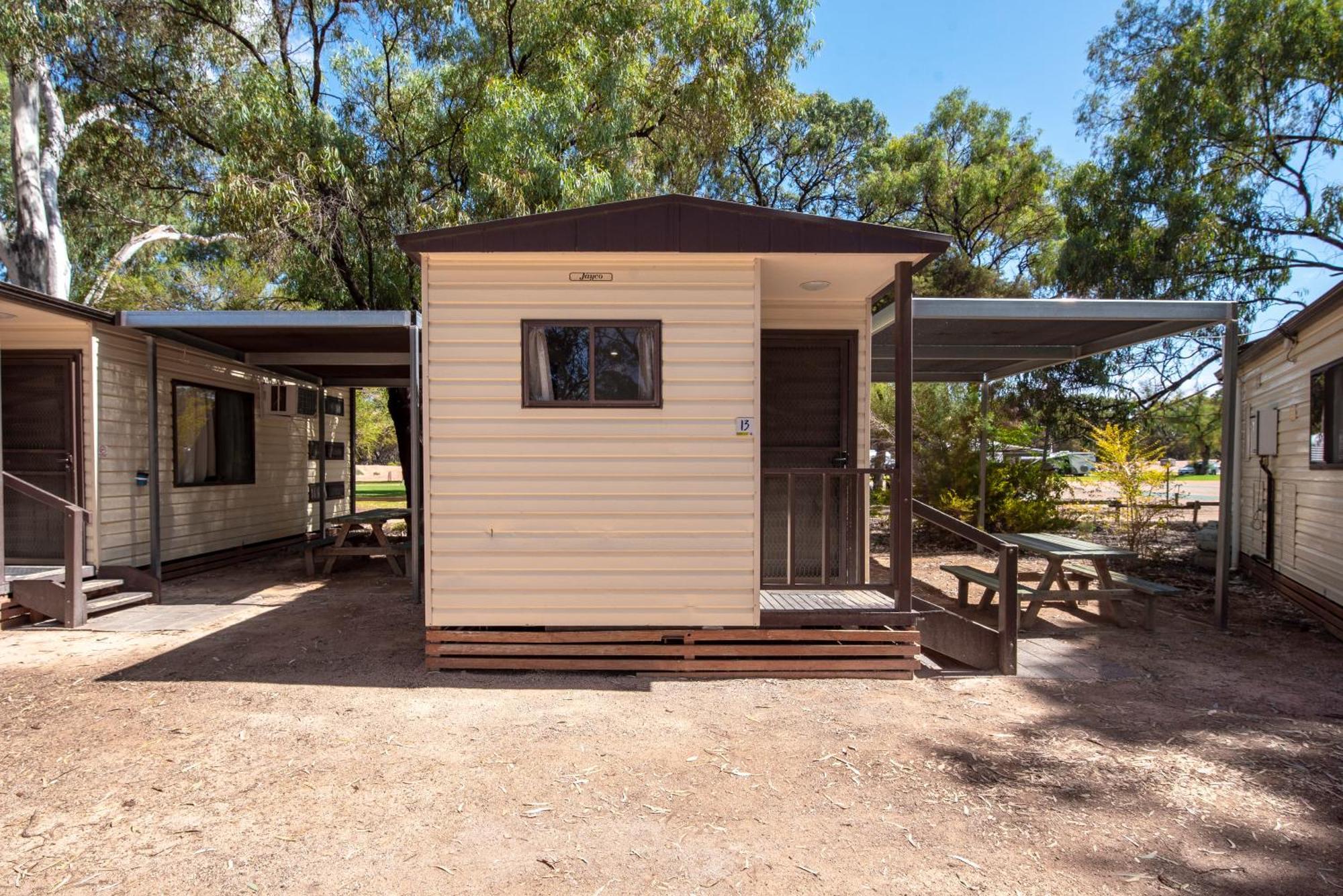 Echo Holiday Parks - Renmark Bagian luar foto
