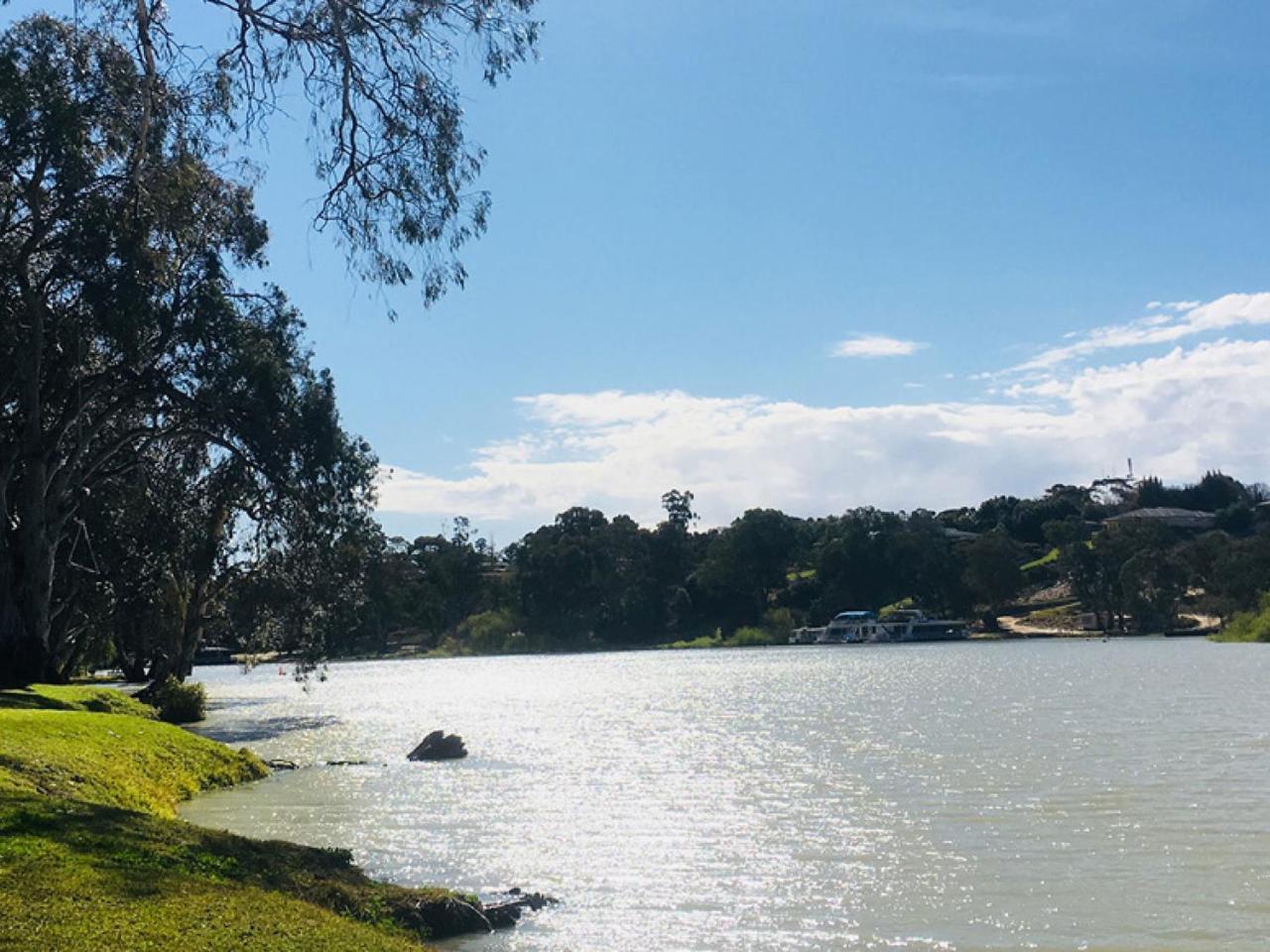 Echo Holiday Parks - Renmark Bagian luar foto